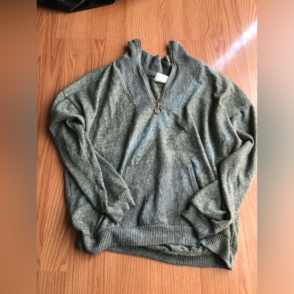 Women’s Olive Green Quarter-Zip Sweater Pullover